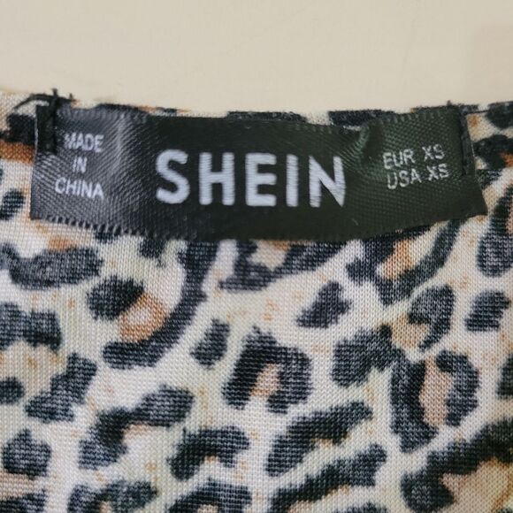 Shein Crew-neck Leopard Short Sleeve Cropped Tee - Picture 3 of 9